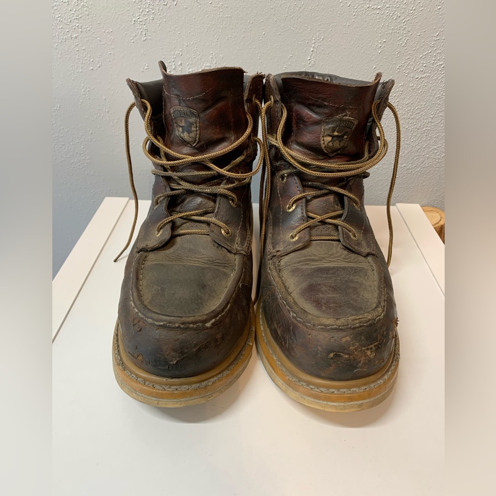 Red Wing Irish Setter Brown Aluminum Toe 6” Men’s Boot Size 8